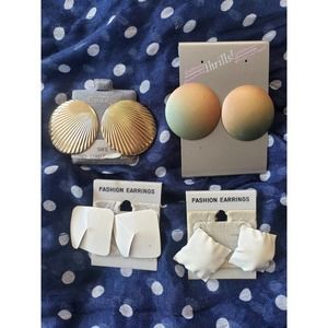 Lot 4 pairs NEW vintage 1980s 1990s statement earrings circle shell ombre white